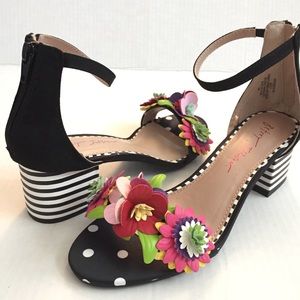 Betsey johnson floral sandals Clearance